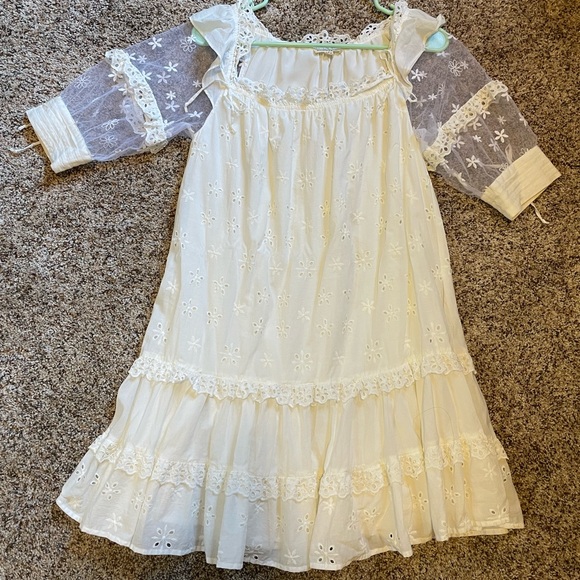 For love and lemons neutrals white lace dress  size medium - Picture 17 of 17